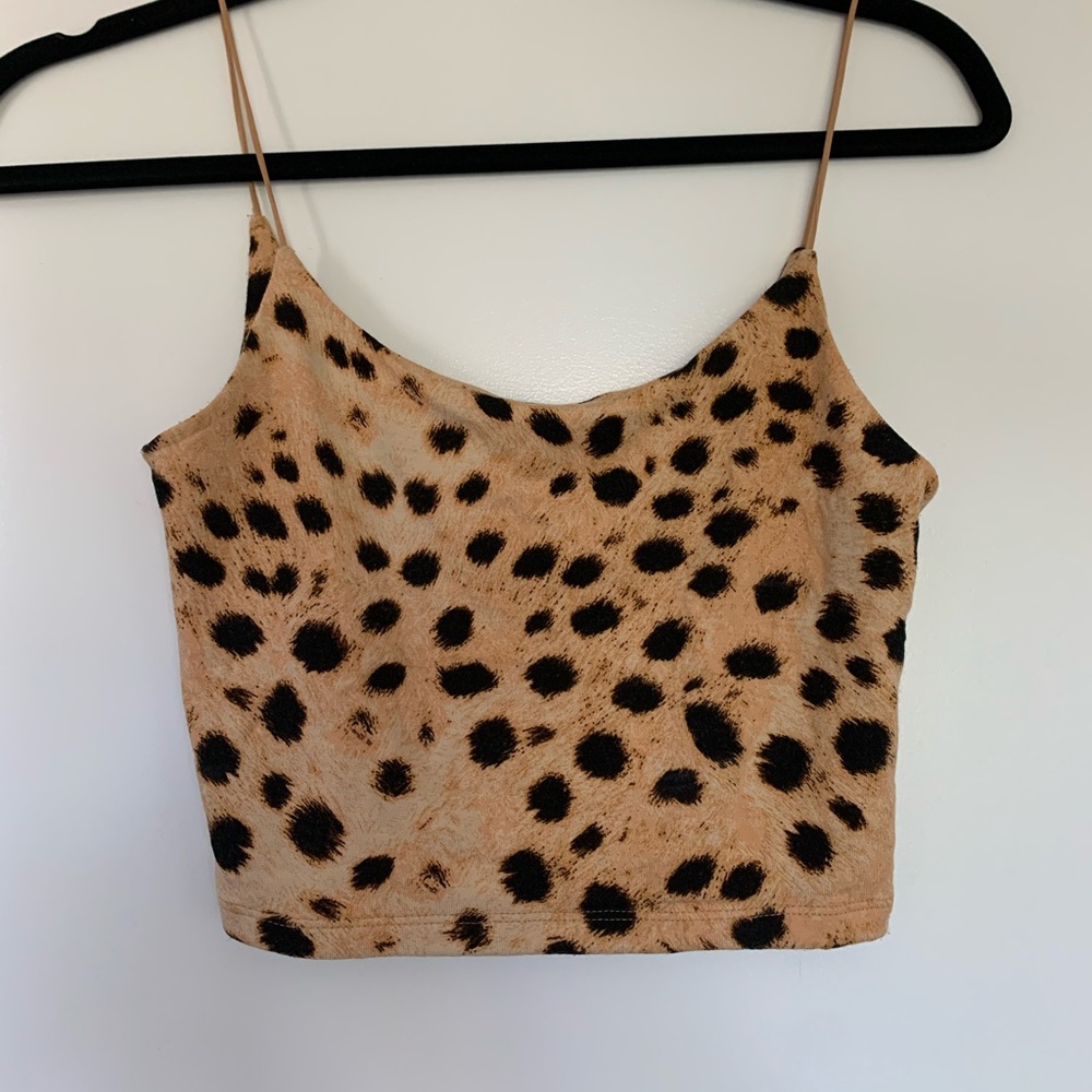 Aritzia Wilfred Free cropped scoop neck tank